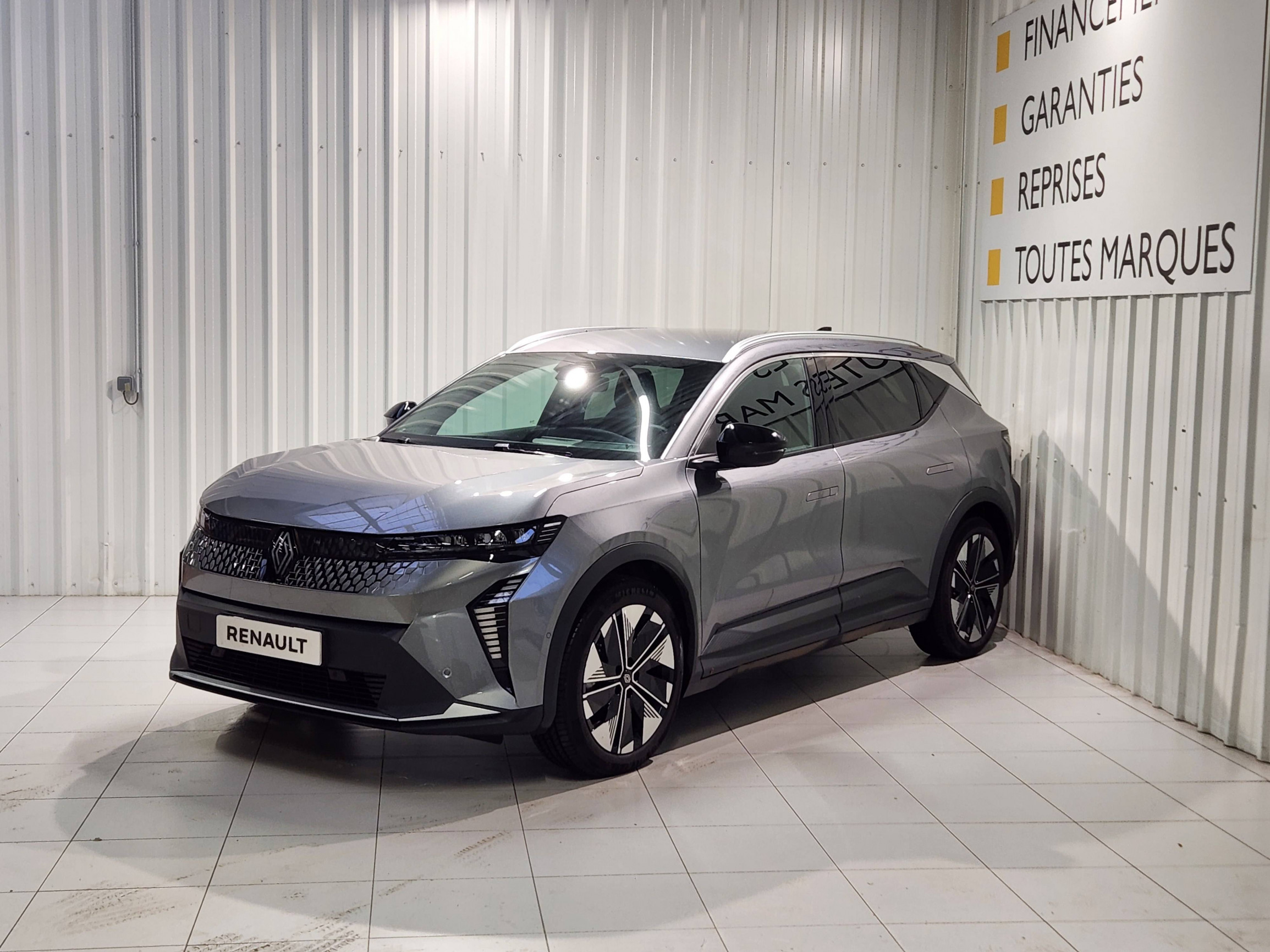 Renault Scenic E-Tech  220 ch grande autonomie occasion de 2025 en vente à Morlaix