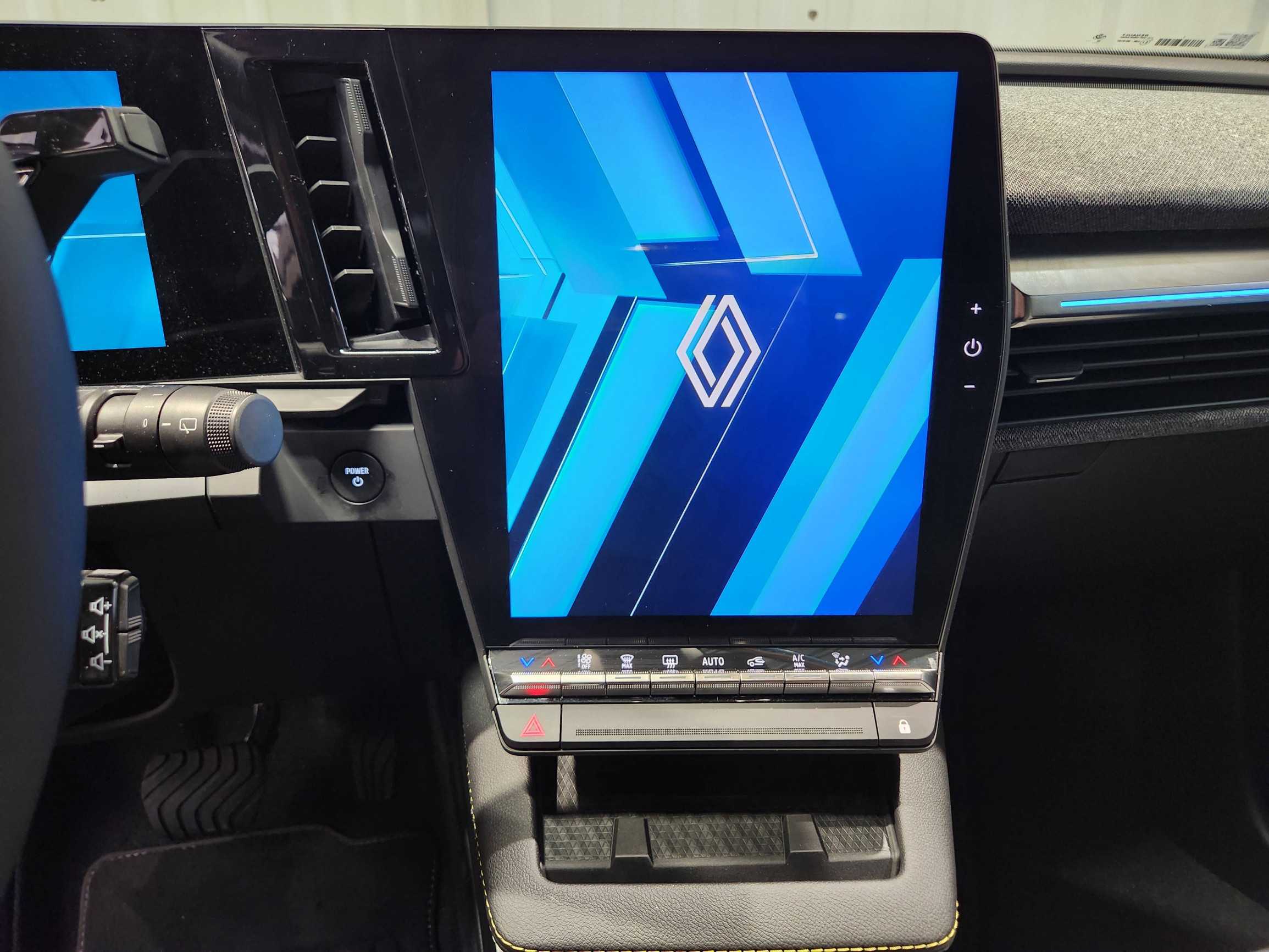 Vente en ligne Renault Scenic E-Tech  220 ch grande autonomie au prix de 43 990 €