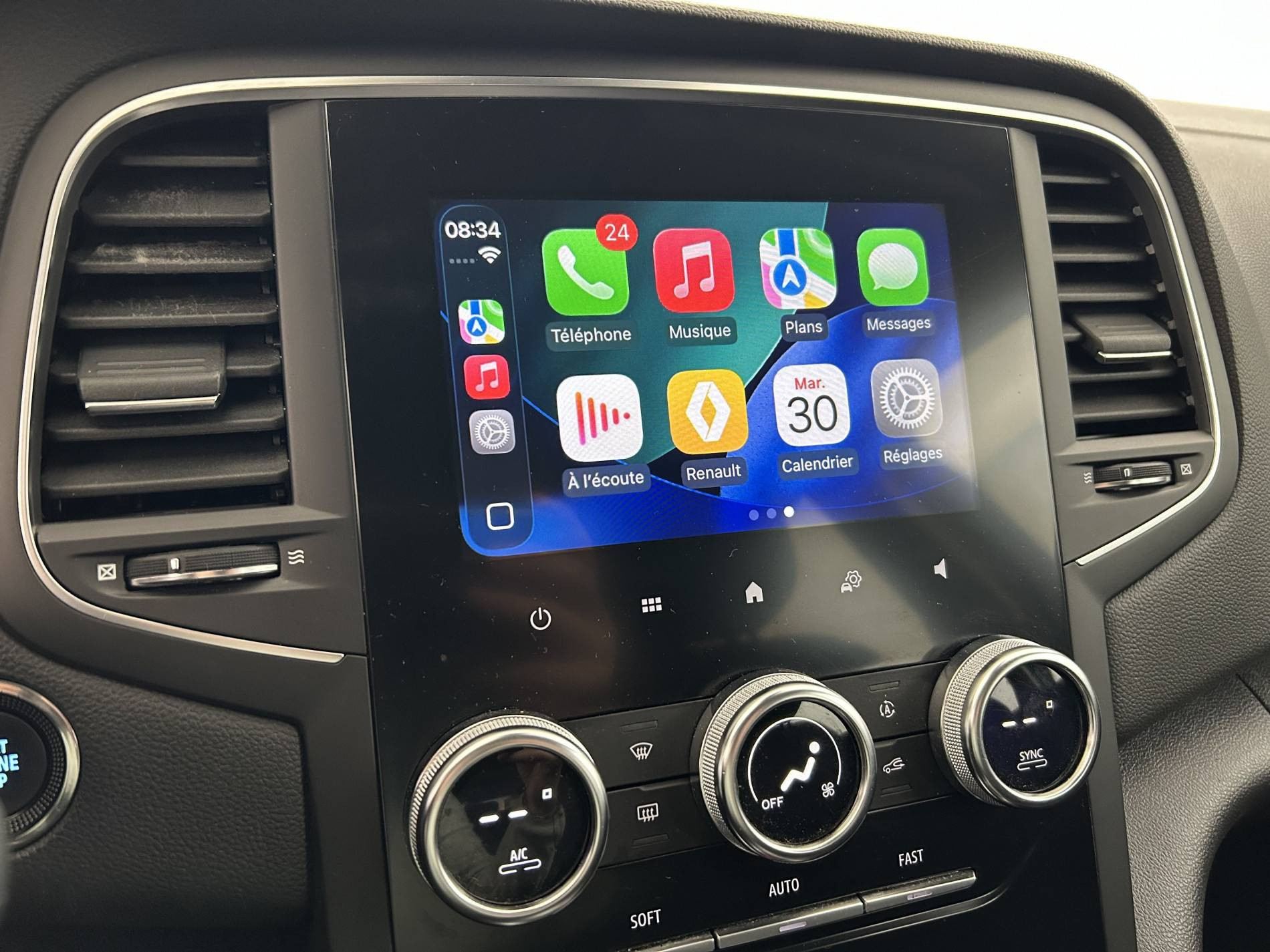 Vente en ligne Renault Megane 4 Estate Mégane IV Estate E-TECH Plug-In Hybride 160 au prix de 14 890 €