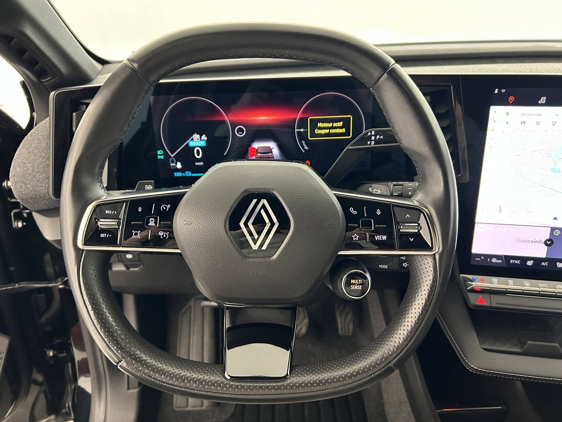 Vente en ligne Renault Megane E-Tech  EV60 220 ch super charge au prix de 23 690 €