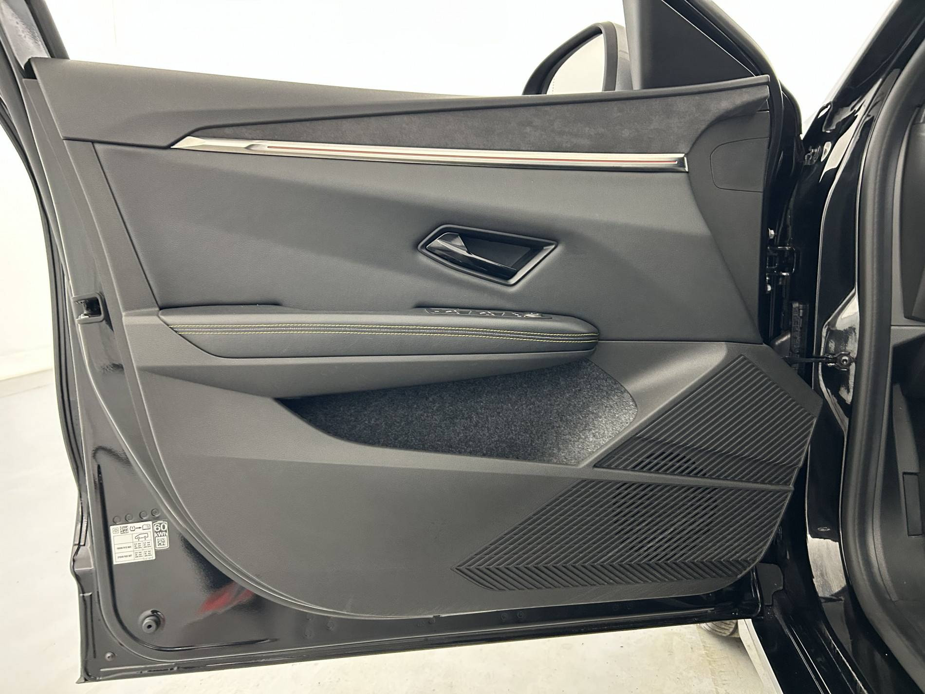 Vente en ligne Renault Megane E-Tech  EV60 220 ch super charge au prix de 23 690 €