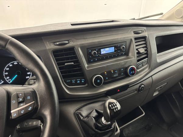 Vente en ligne Ford Transit TRANSIT FGN T350 L2H2 2.0 ECOBLUE 170 S&S au prix de 19 999 €