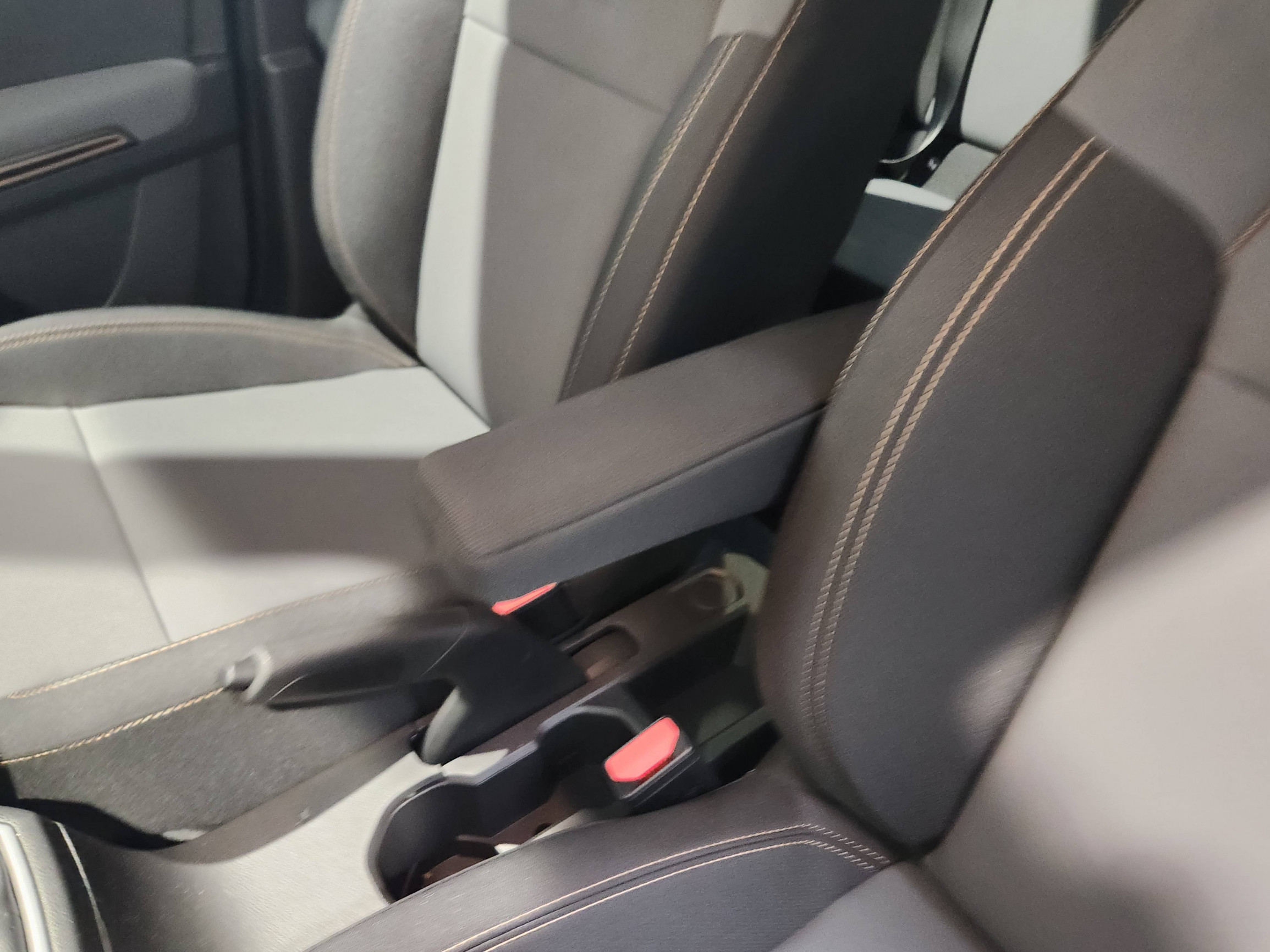 Vente en ligne Dacia Sandero 3  ECO-G 100 GSR2 au prix de 18 390 €