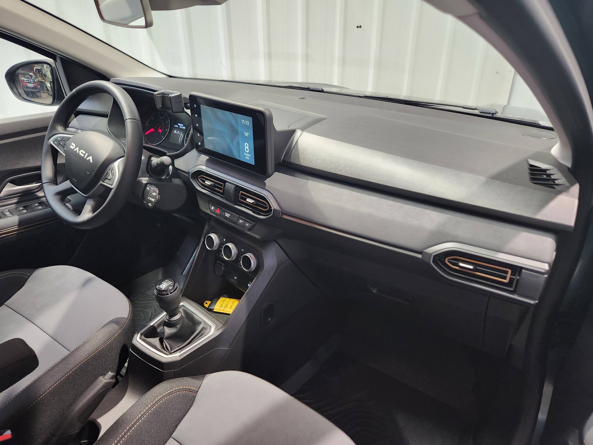 Vente en ligne Dacia Sandero 3  ECO-G 100 GSR2 au prix de 18 390 €