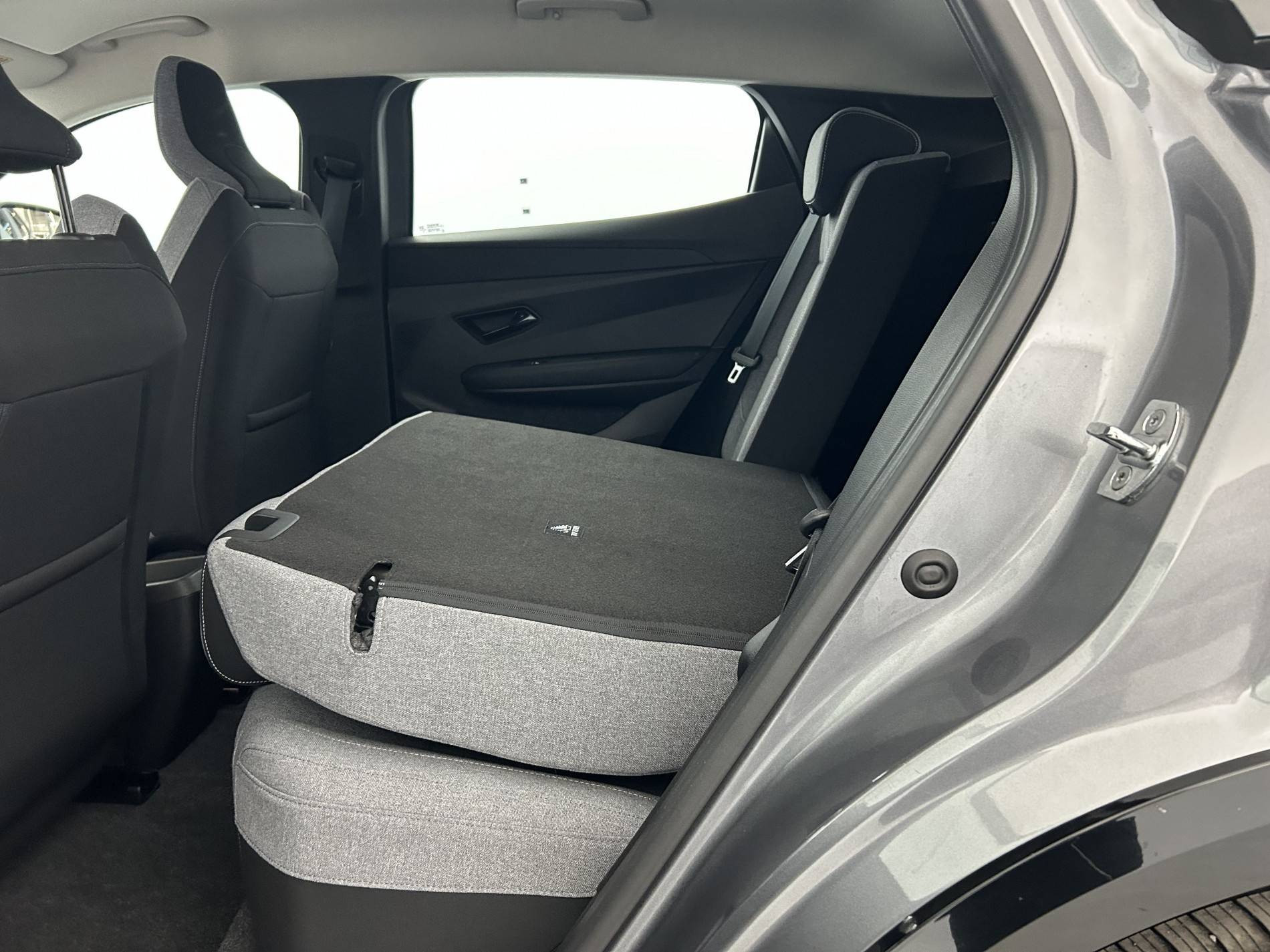 Vente en ligne Renault Megane E-Tech  EV60 220 ch super charge au prix de 19 890 €