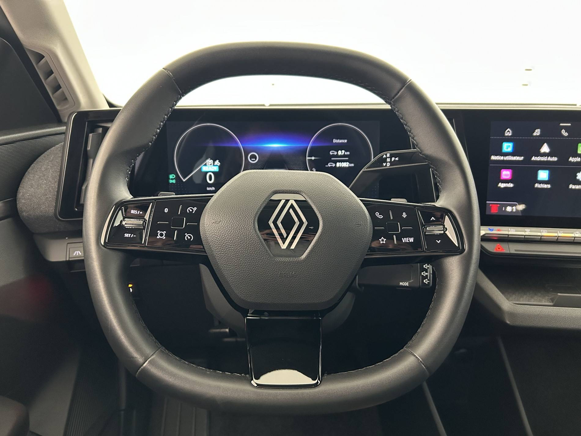 Vente en ligne Renault Megane E-Tech  EV60 220 ch super charge au prix de 19 890 €