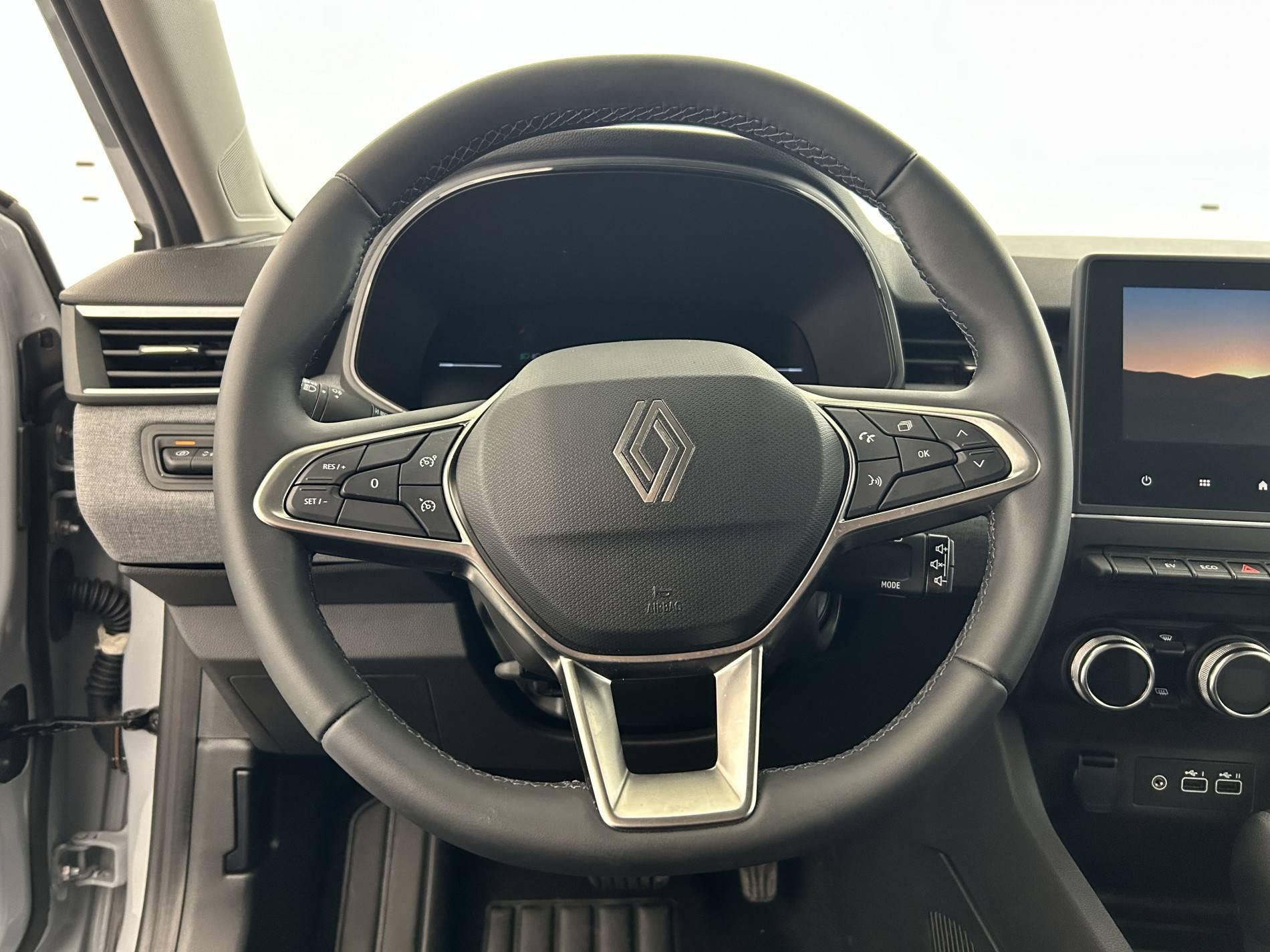 Vente en ligne Renault Clio 5 Clio E-Tech full hybrid 145 ch GSR2 au prix de 19 790 €