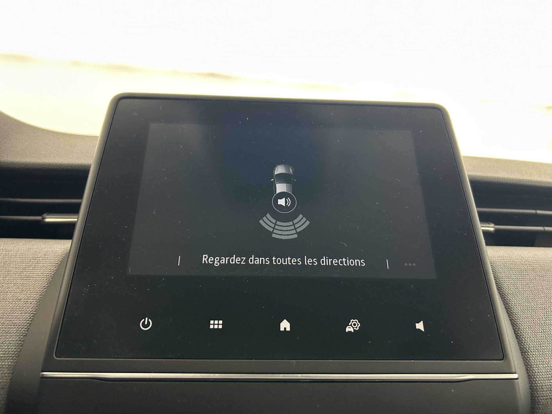 Vente en ligne Renault Clio 5 Clio E-Tech full hybrid 145 ch GSR2 au prix de 19 790 €