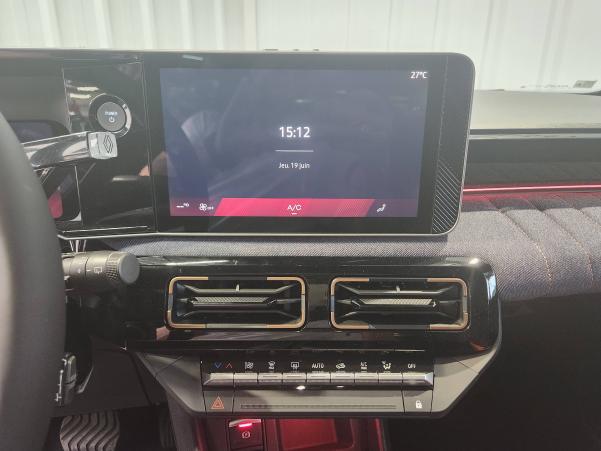 Vente en ligne Renault R4 E-Tech  150 ch autonomie confort au prix de 34 690 €