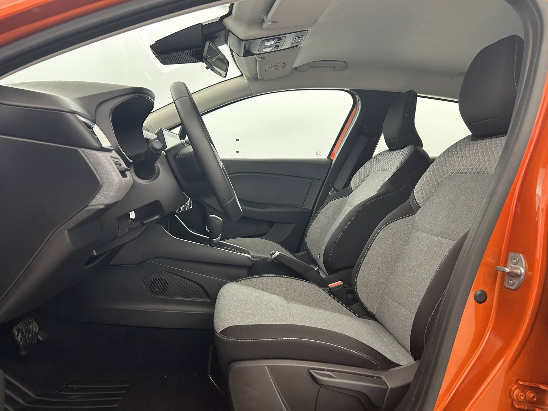 Vente en ligne Renault Clio 5 Clio E-Tech full hybrid 145 ch GSR2 au prix de 19 590 €