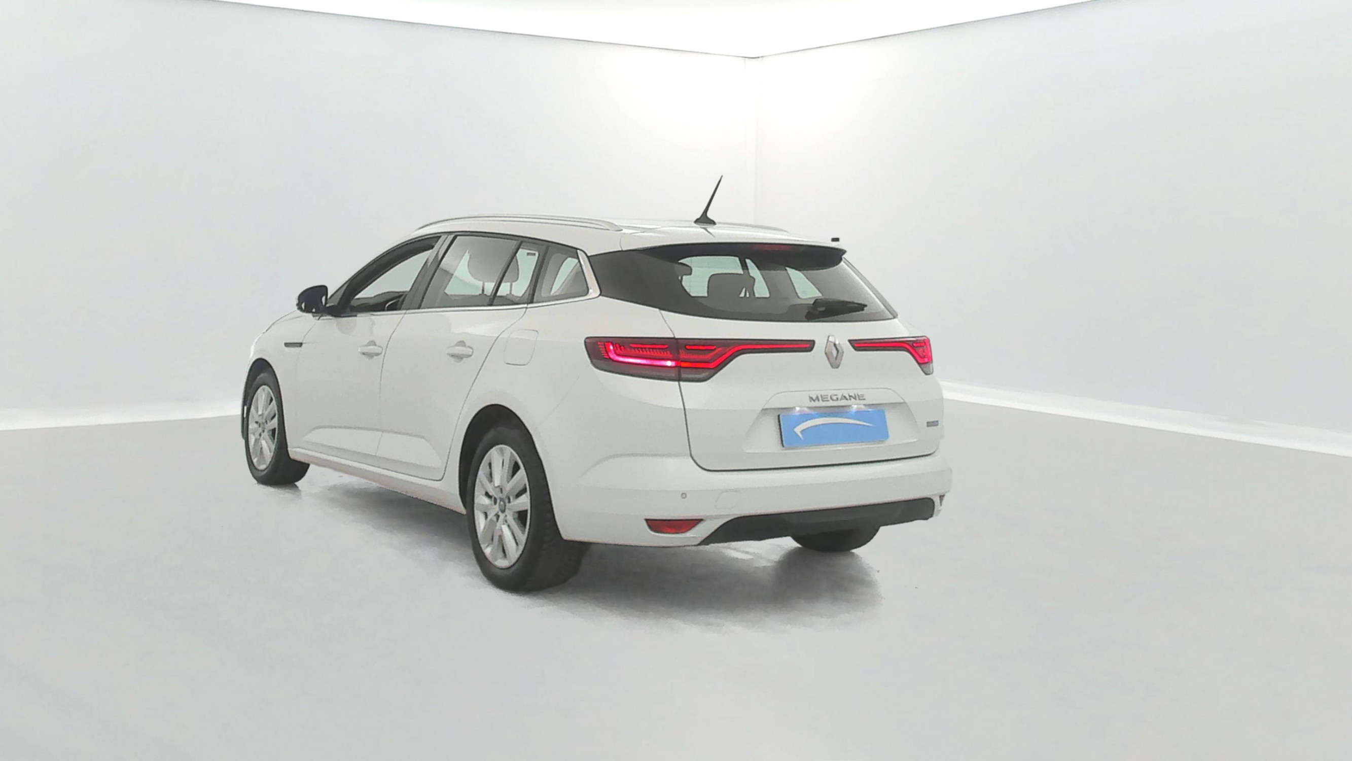 Vente en ligne Renault Megane 4 Estate Mégane IV Estate E-TECH Plug-In Hybride 160 - 21N au prix de 16 590 €