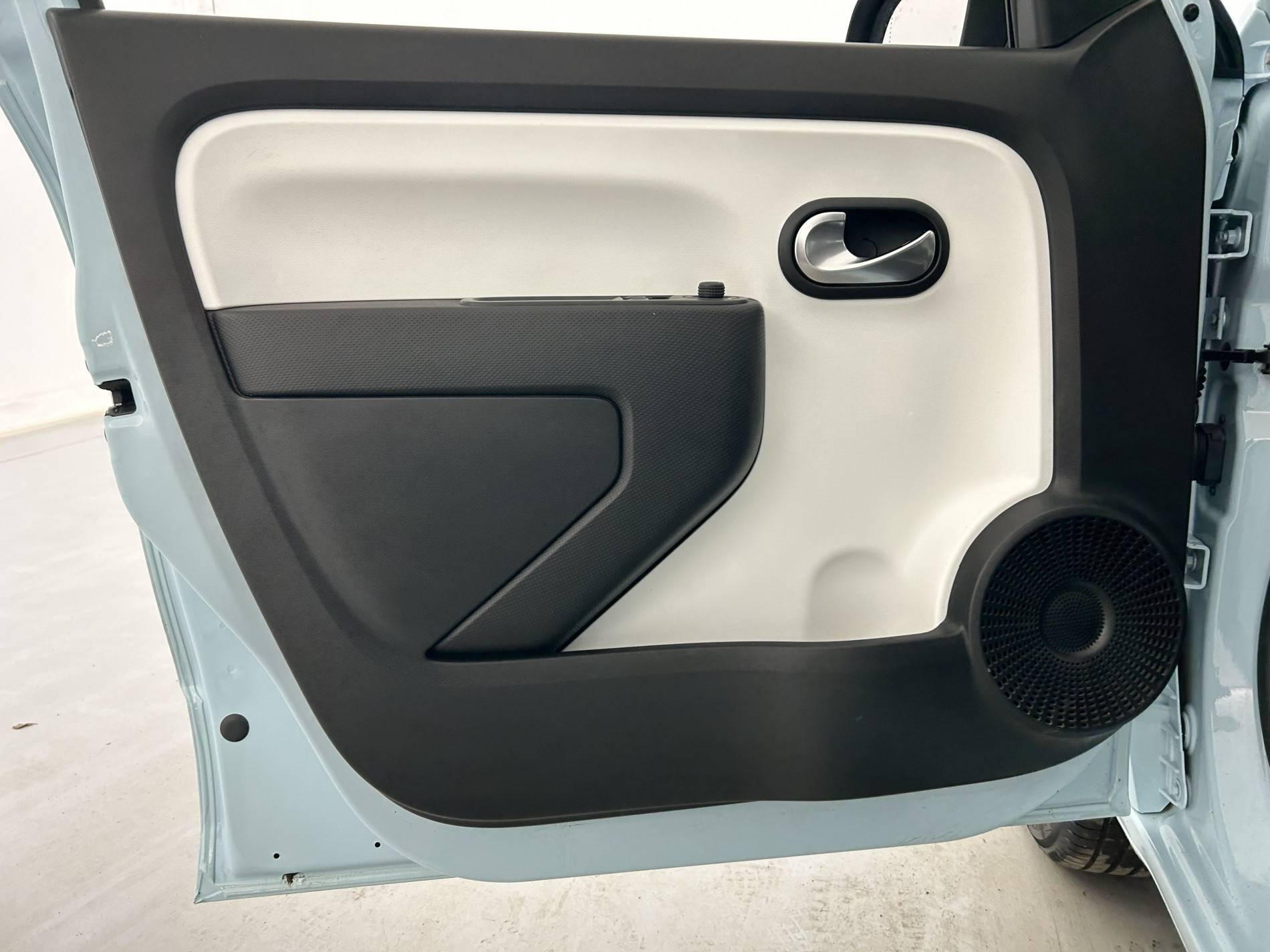 Vente en ligne Renault Twingo 3  SCe 65 au prix de 11 890 €