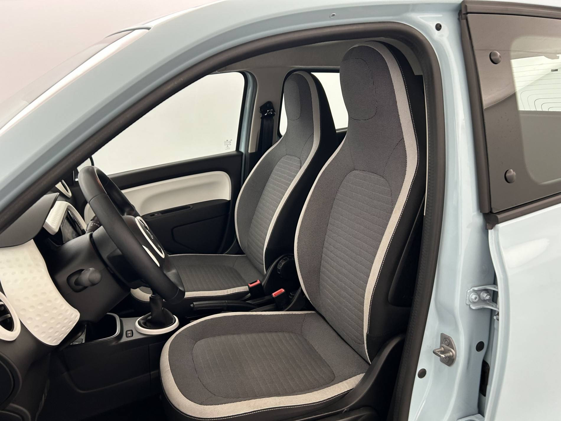 Vente en ligne Renault Twingo 3  SCe 65 au prix de 11 890 €