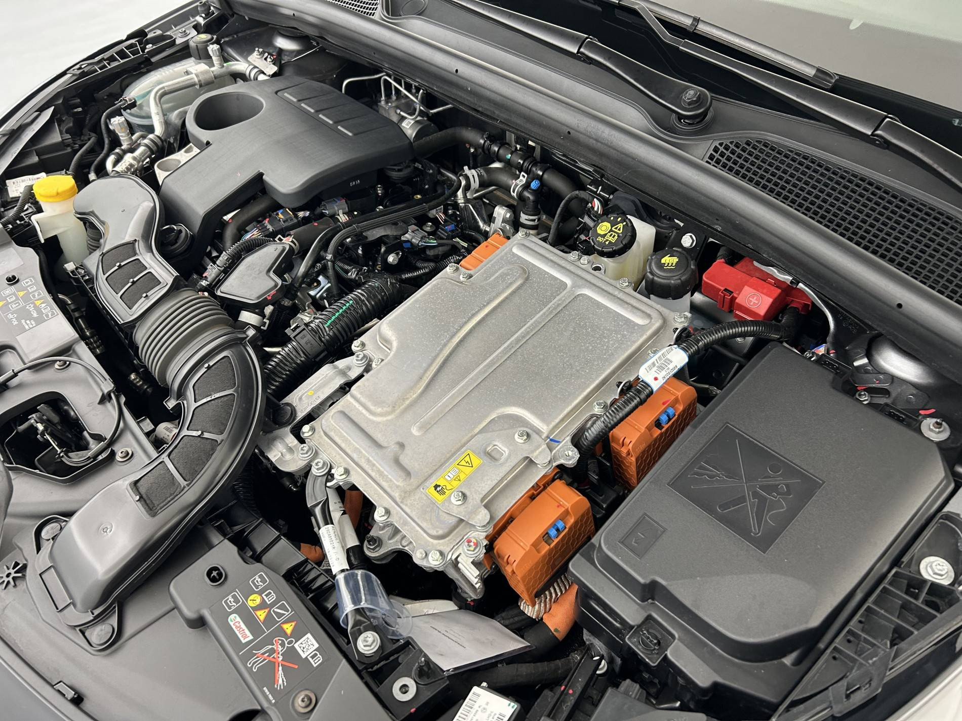 Vente en ligne Renault Clio 5 Clio E-Tech full hybrid 145 ch GSR2 au prix de 20 999 €