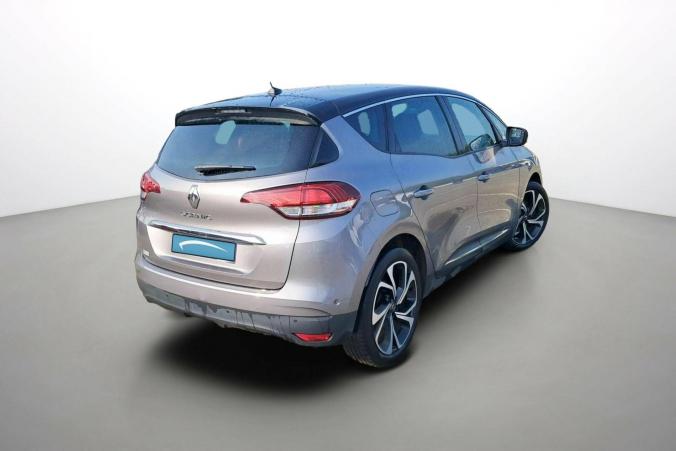 Vente en ligne Renault Scenic 4 Scenic Blue dCi 120 EDC au prix de 18 999 €