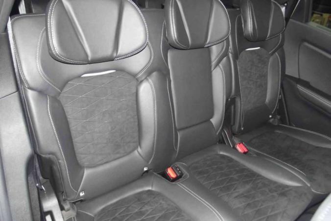 Vente en ligne Renault Grand Scenic 4 Grand Scenic TCe 160 FAP EDC - 21 au prix de 26 999 €