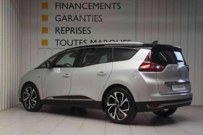 Vente en ligne Renault Grand Scenic 4 Grand Scenic TCe 160 FAP EDC - 21 au prix de 26 999 €
