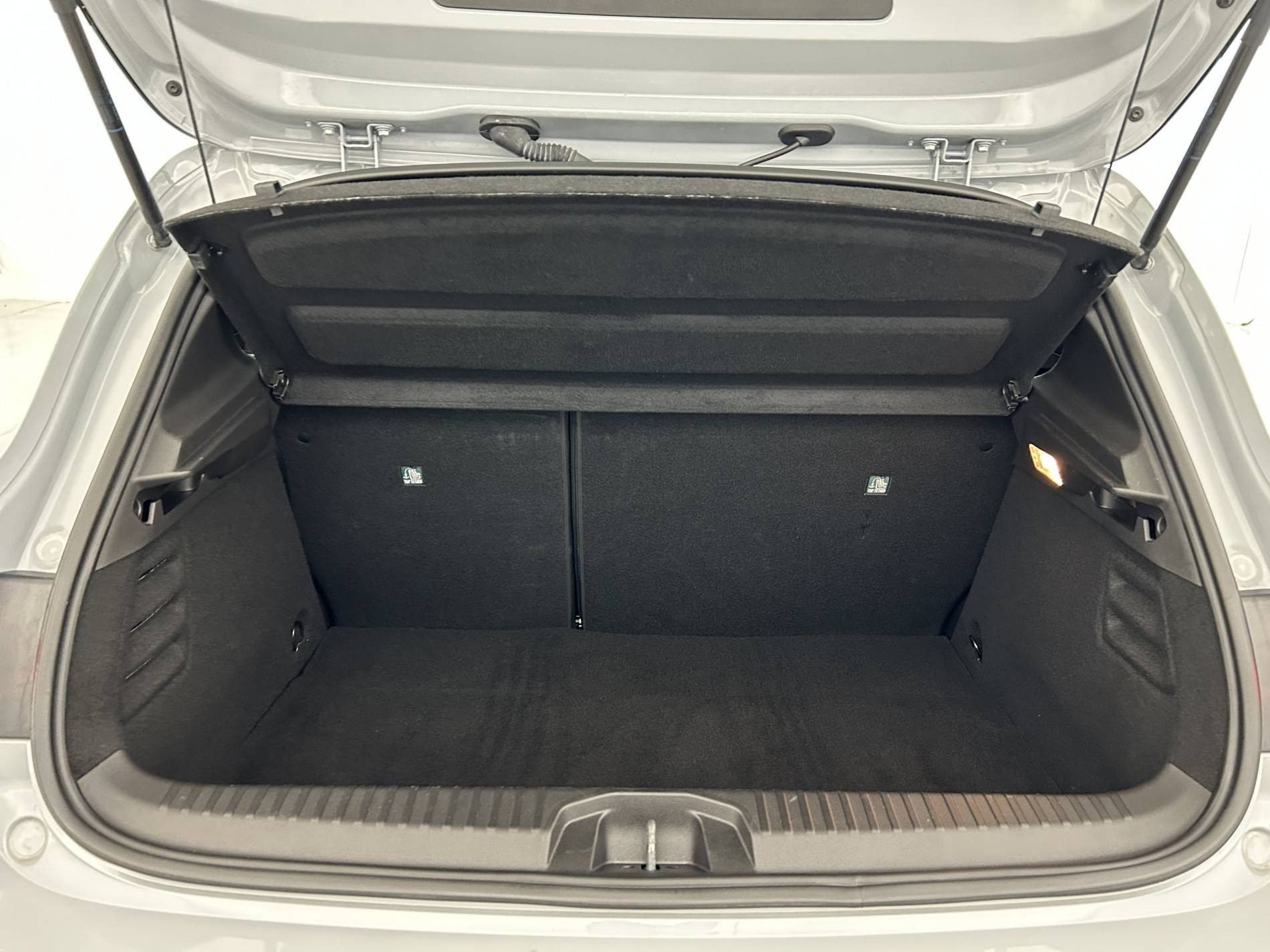 Vente en ligne Renault Clio 5 Clio E-Tech full hybrid 145 ch GSR2 au prix de 20 999 €