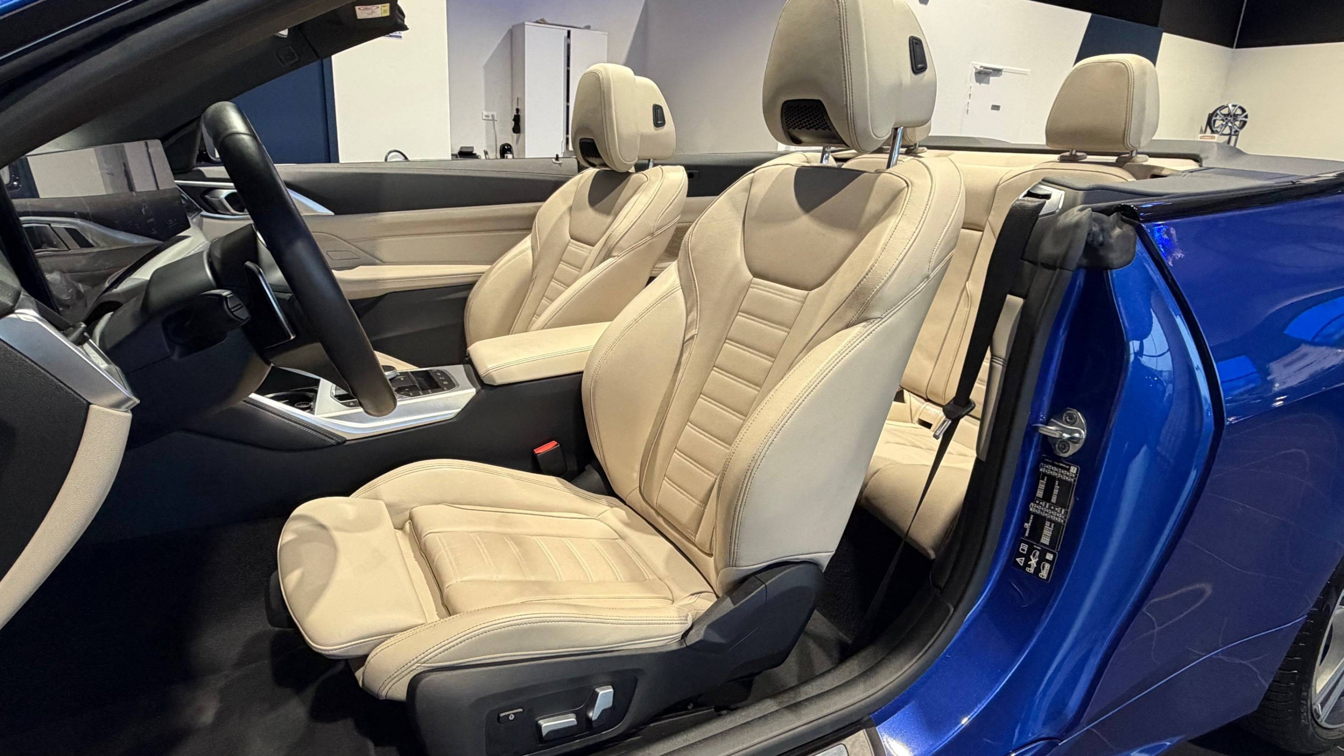 Vente en ligne Bmw Série 4 Coupé Cab M440d xDrive 340 ch BVA8 au prix de 64 990 €