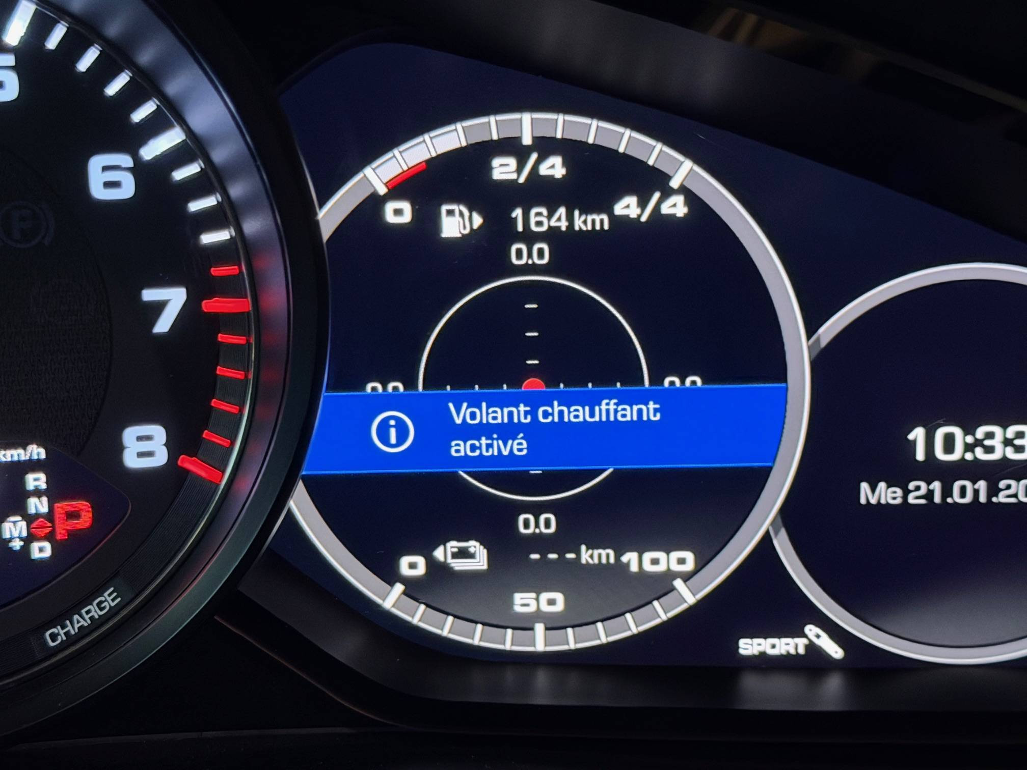 Vente en ligne Porsche Cayenne  E-Hybrid 3.0 V6 462 ch Tiptronic BVA au prix de 69 990 €