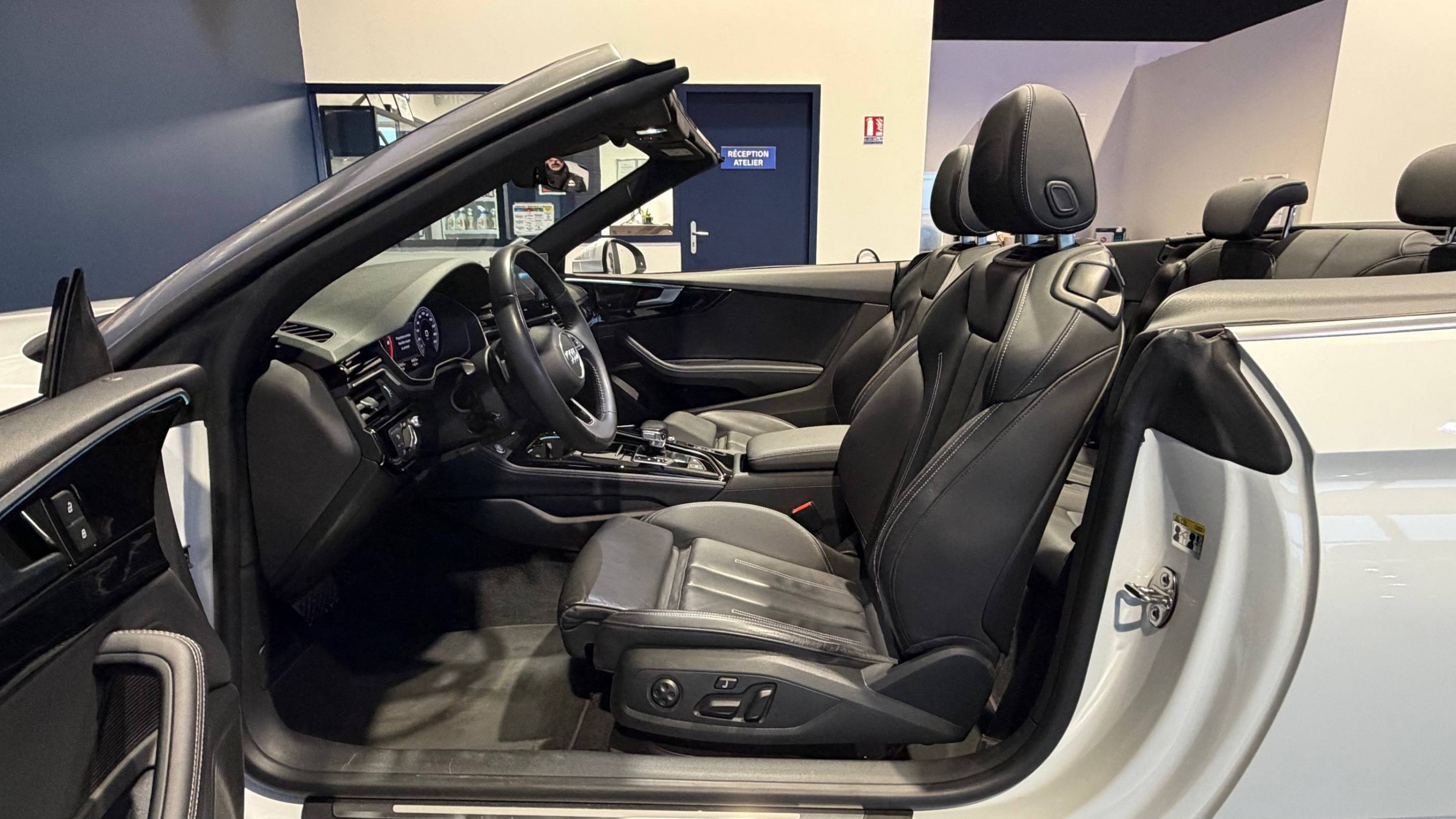 Vente en ligne Audi A5 Cabriolet  50 TDI 286 Tiptronic 8 Quattro au prix de 31 990 €