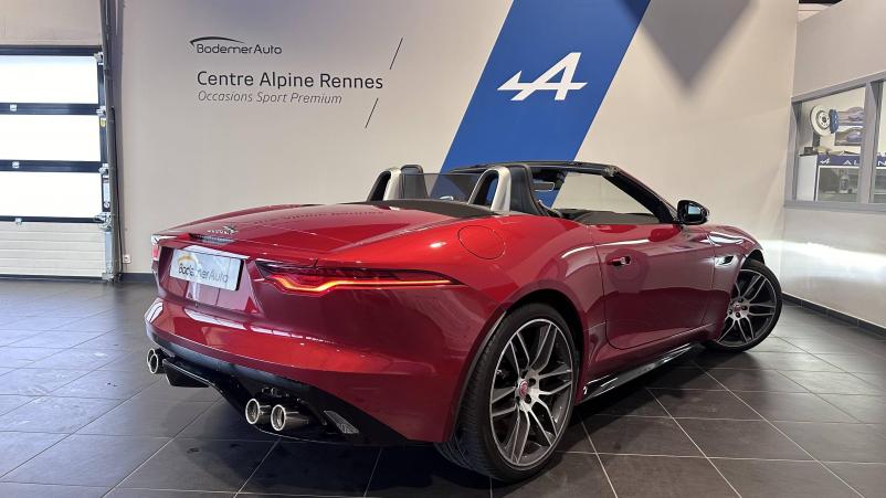 Vente en ligne Jaguar F-Type Cabriolet  V8 5L 450 ch BVA8 au prix de 79 990 €