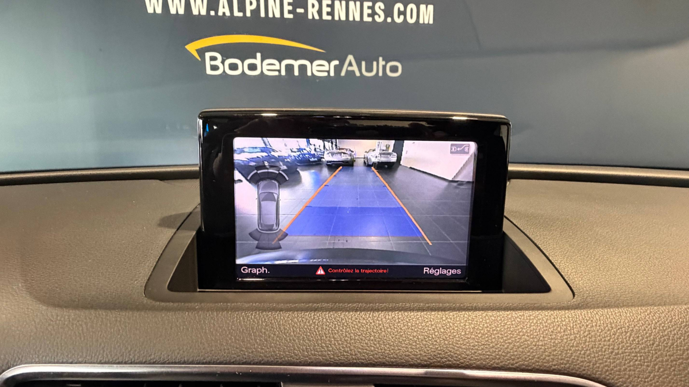 Vente en ligne Audi RSQ3  Performance 2.5 TFSI 367 ch au prix de 37 990 €