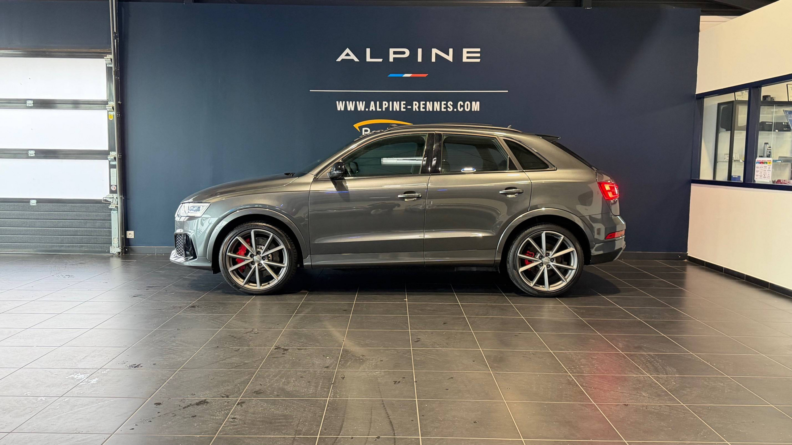Vente en ligne Audi RSQ3  Performance 2.5 TFSI 367 ch au prix de 37 990 €