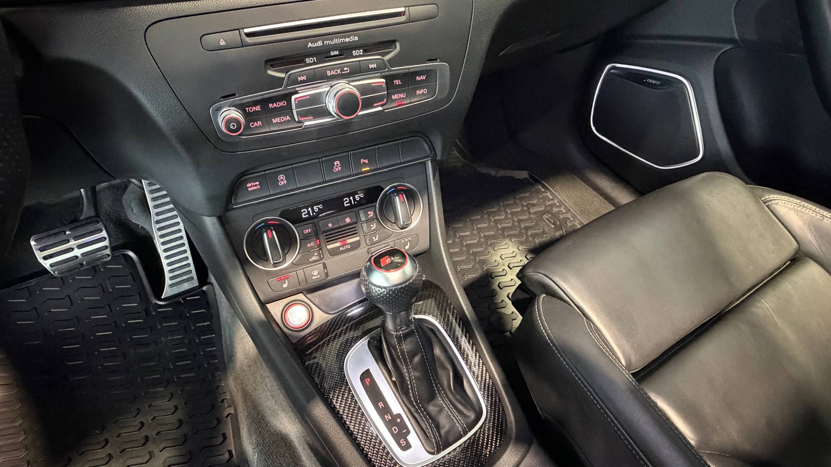 Vente en ligne Audi RSQ3  Performance 2.5 TFSI 367 ch au prix de 37 990 €