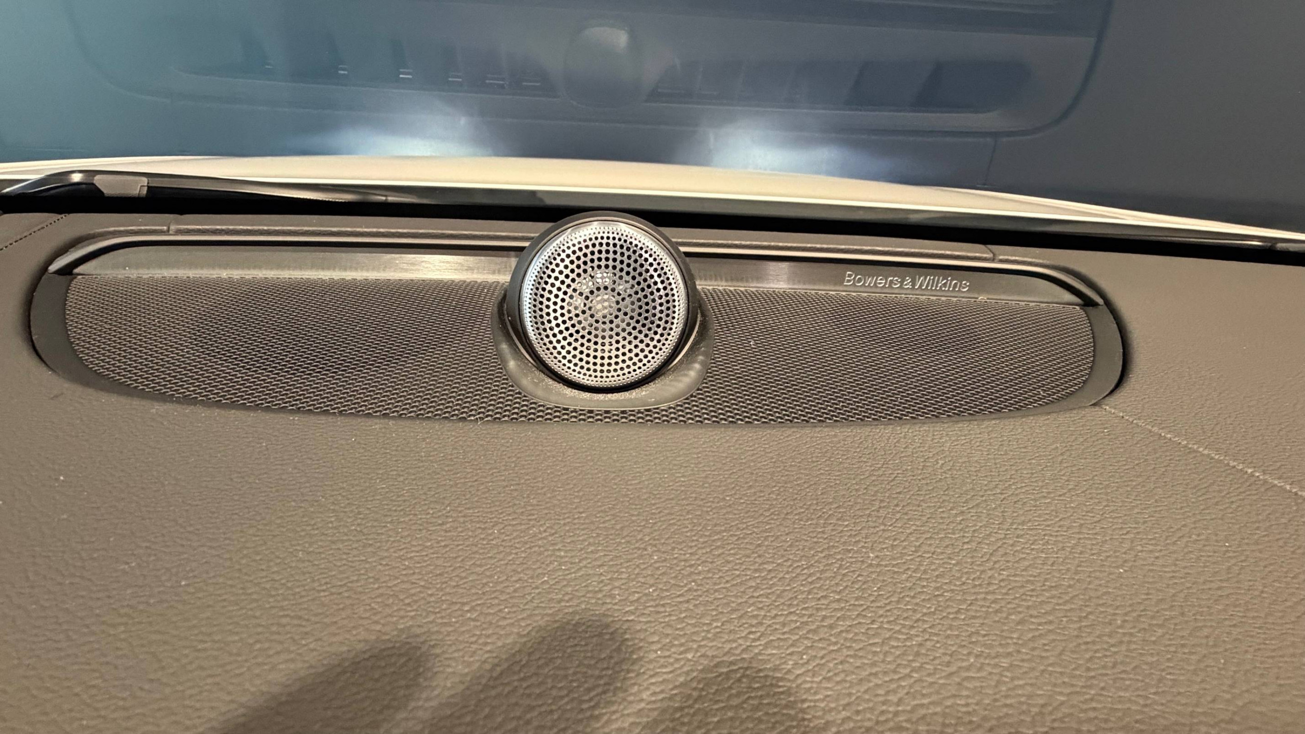 Vente en ligne Volvo V90  D4 AWD 190 ch Geartronic 8 au prix de 53 990 €