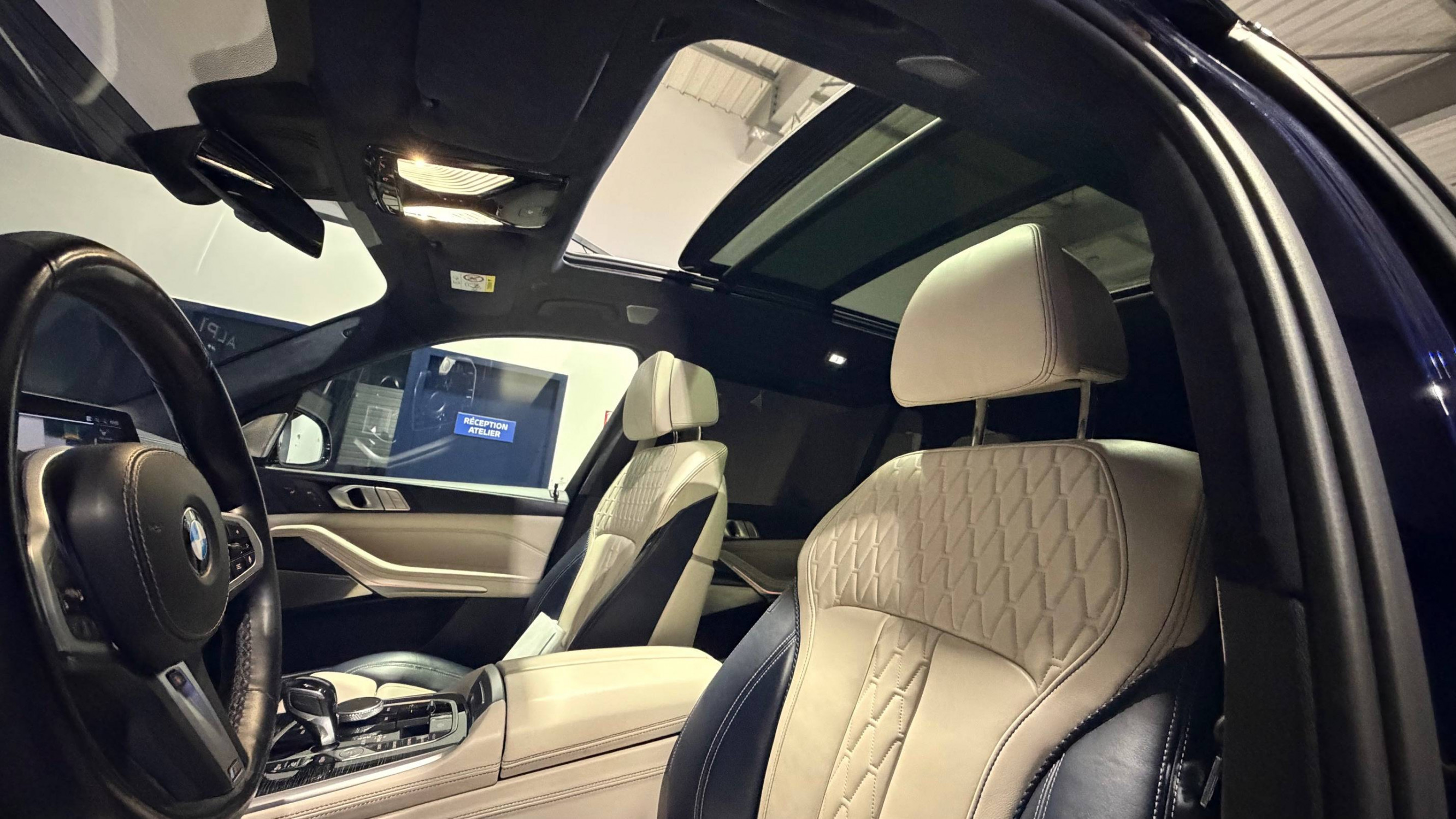 Vente en ligne Bmw X7 X7 M50i 530 ch BVA8 au prix de 74 990 €