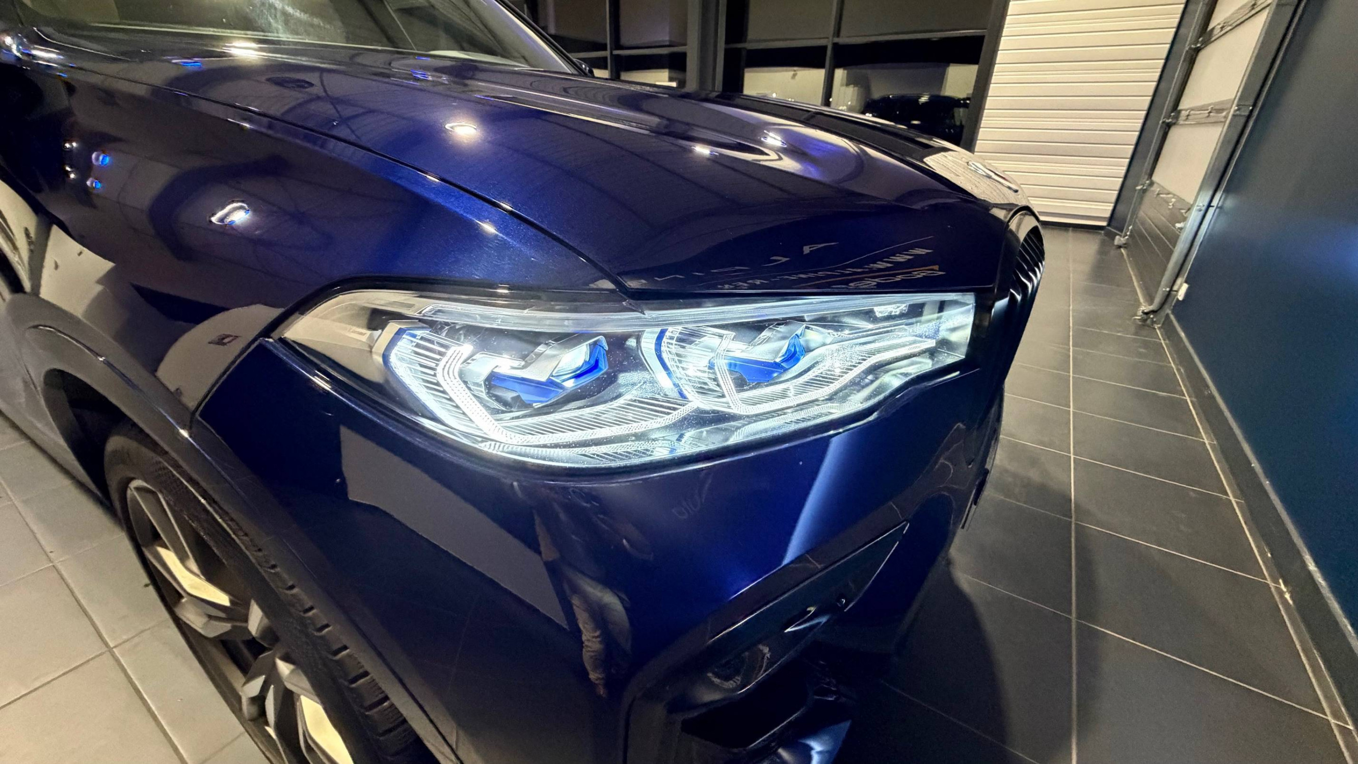 Vente en ligne Bmw X7 X7 M50i 530 ch BVA8 au prix de 74 990 €