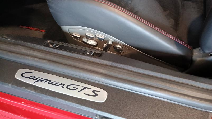 Vente en ligne Porsche 718 Cayman  GTS 3.4i 340 au prix de 71 990 €