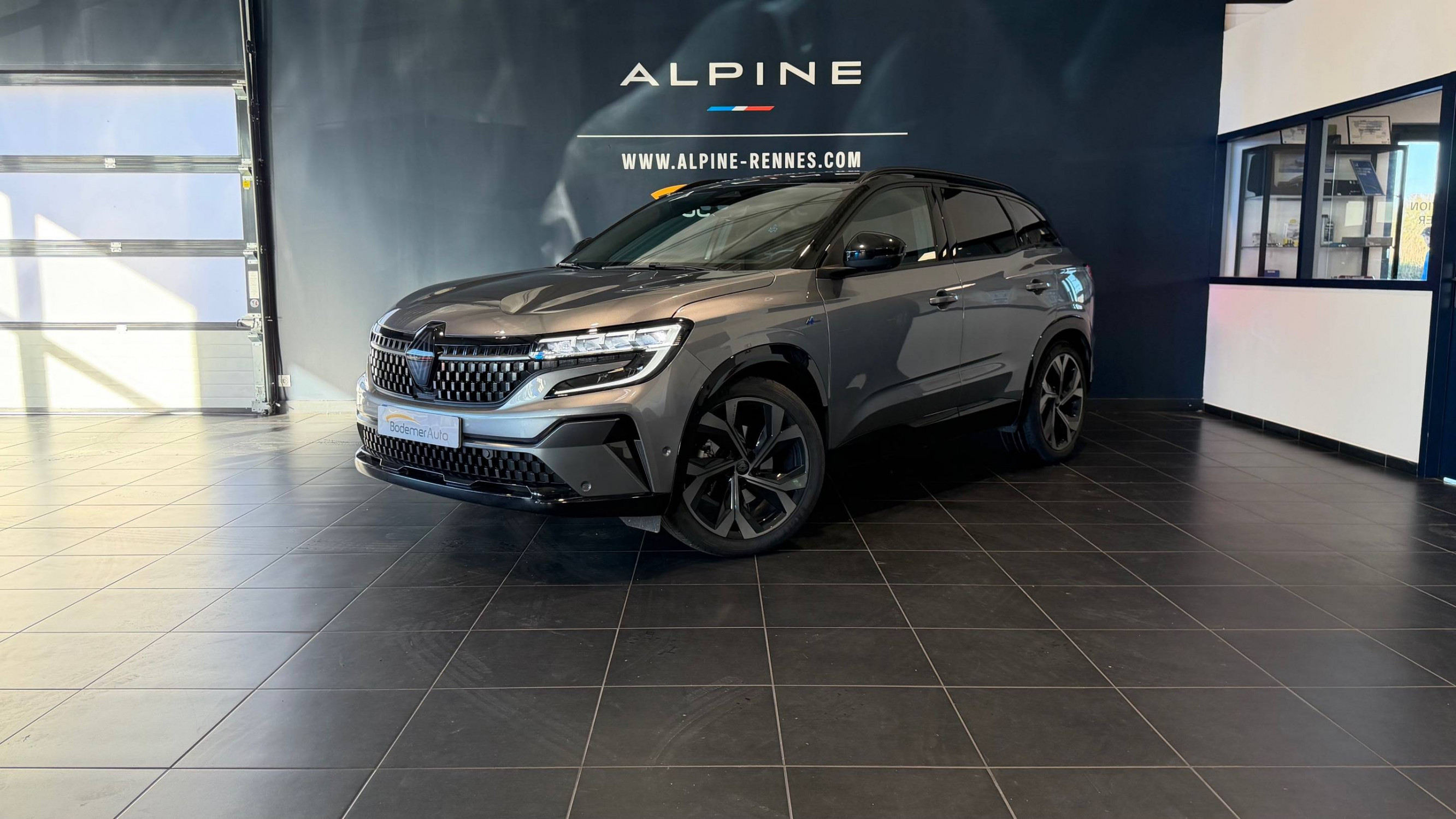 Renault Austral  E-Tech hybrid 200 occasion de 2023 en vente à Rennes