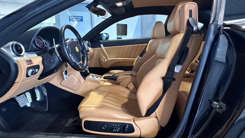 Vente en ligne Ferrari 612 Scaglietti  V12 au prix de 77 990 €
