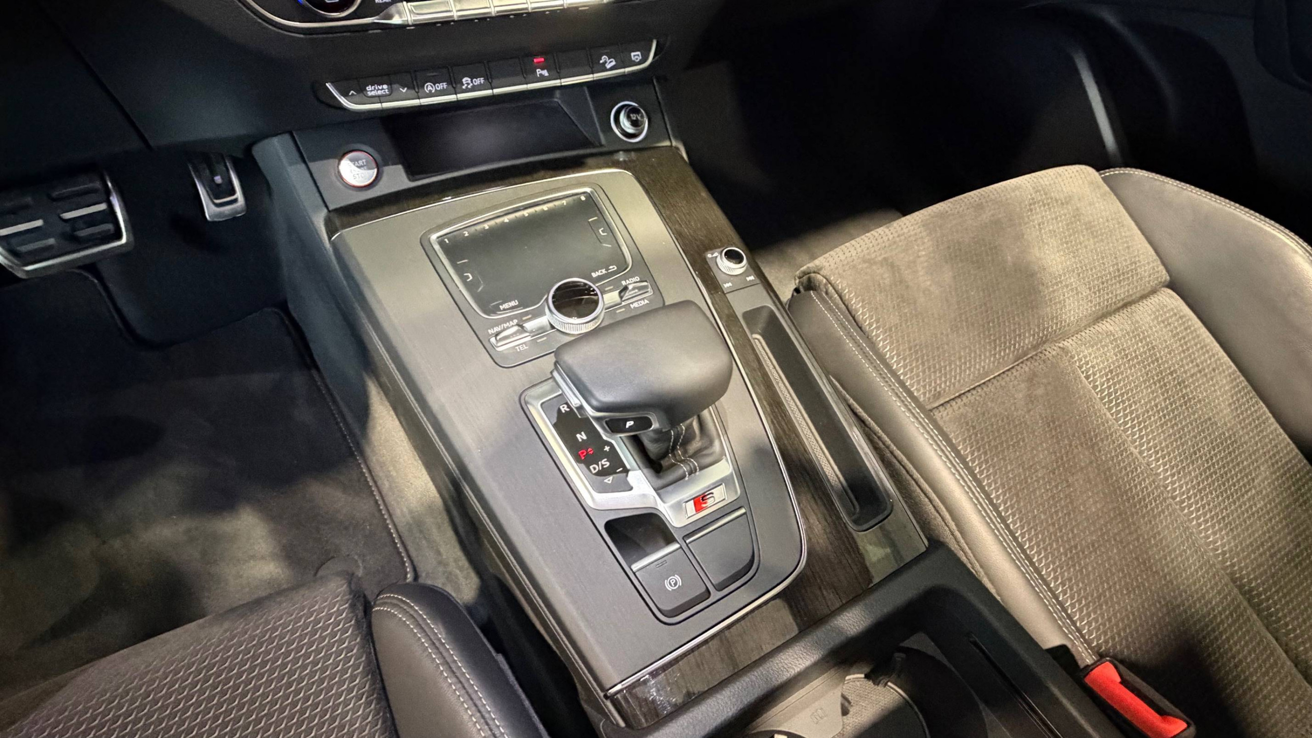 Vente en ligne Audi SQ5  3.0 V6 TDI 347 Tiptronic 8 Quattro au prix de 49 990 €