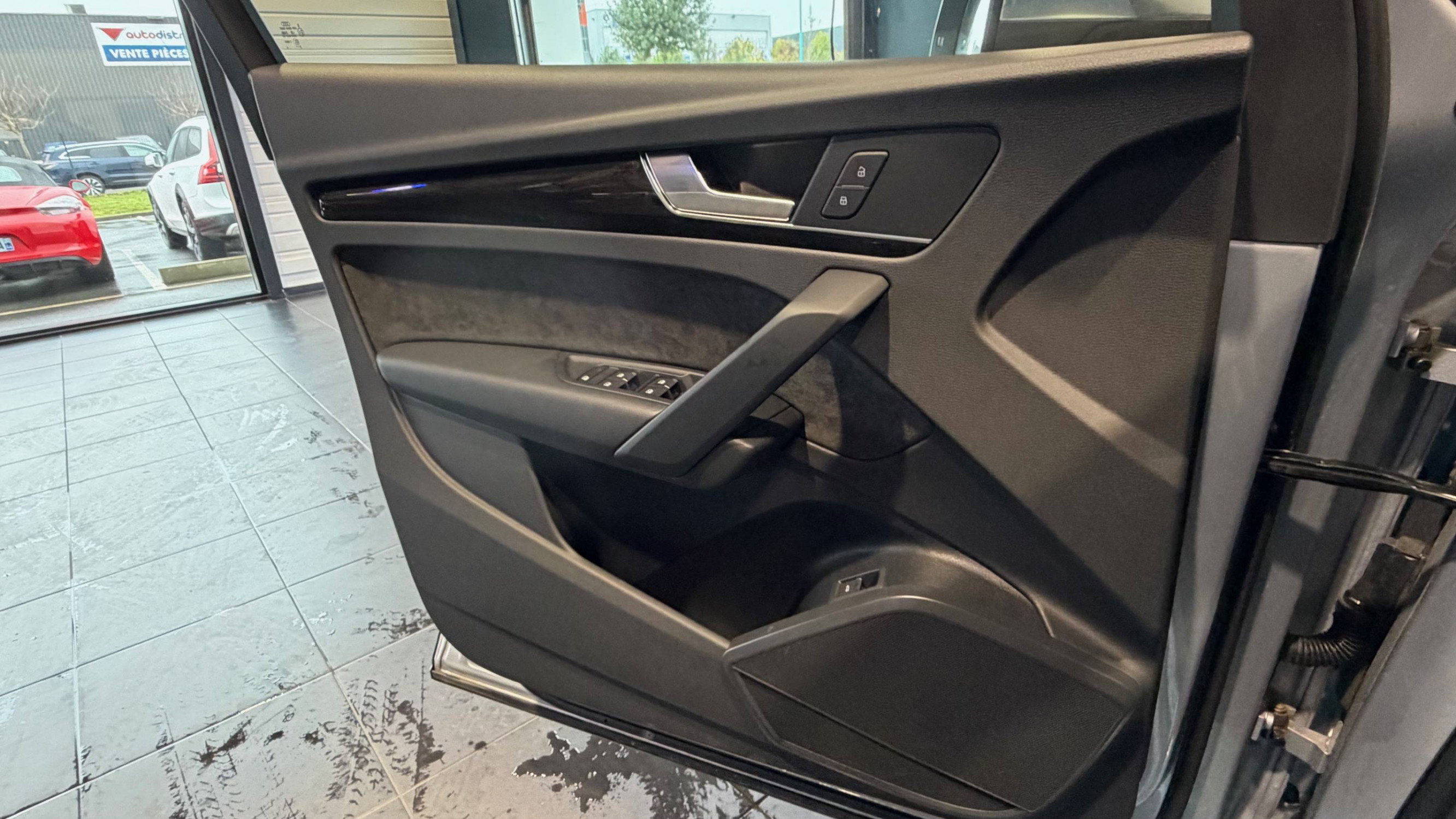 Vente en ligne Audi SQ5  3.0 V6 TDI 347 Tiptronic 8 Quattro au prix de 49 990 €