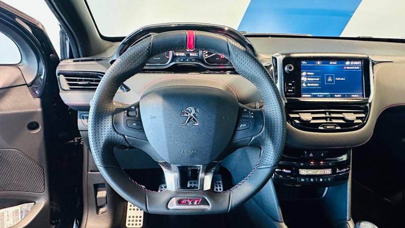 Vente en ligne Peugeot 208  1.6 THP ch S&S BVM6 au prix de 14 990 €