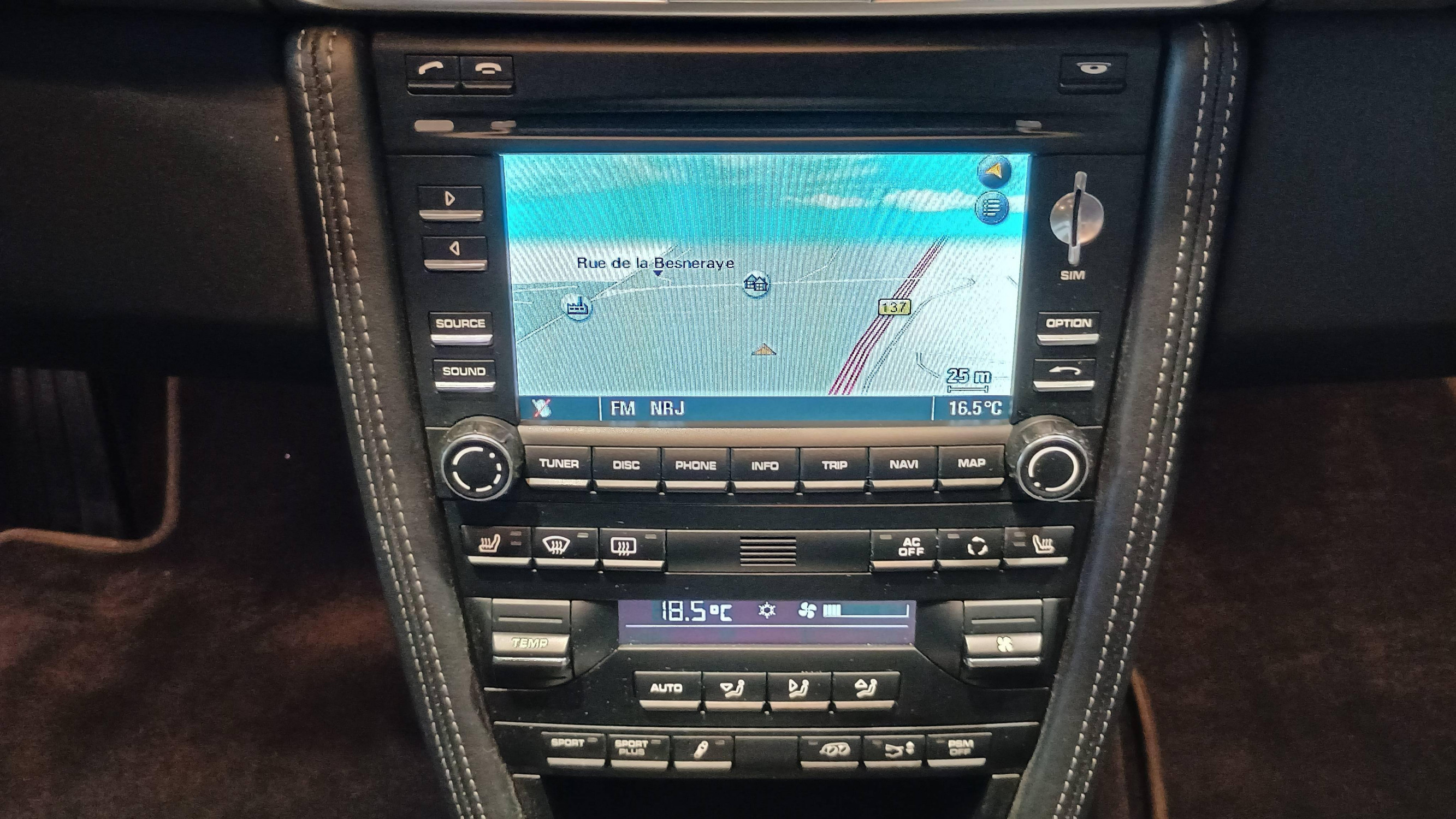 Vente en ligne Porsche 911 Cabriolet 911 Carrera Cabriolet 3.6i 345 au prix de 66 990 €