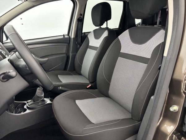 Vente en ligne Dacia Duster  dCi 110 4x2 au prix de 14 990 €