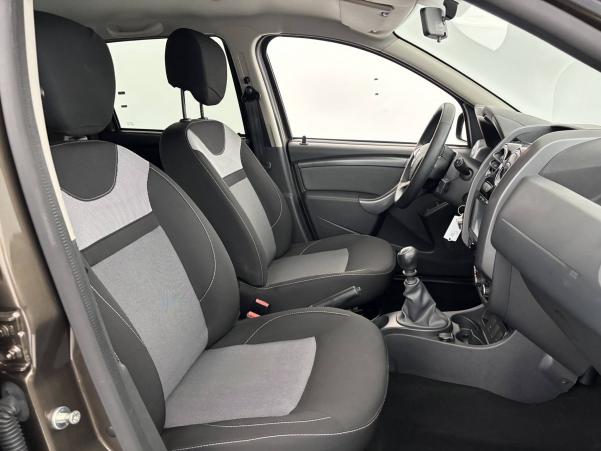 Vente en ligne Dacia Duster  dCi 110 4x2 au prix de 14 990 €
