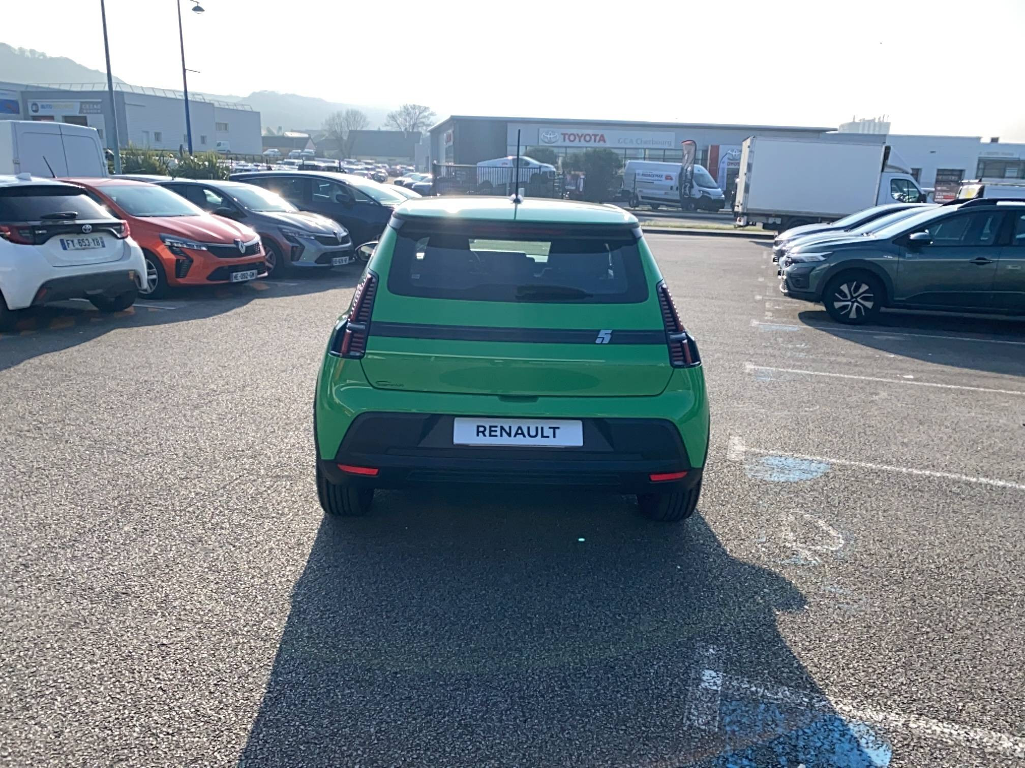 Vente en ligne Renault R5 E-Tech  120 ch autonomie urbaine au prix de 27 900 €