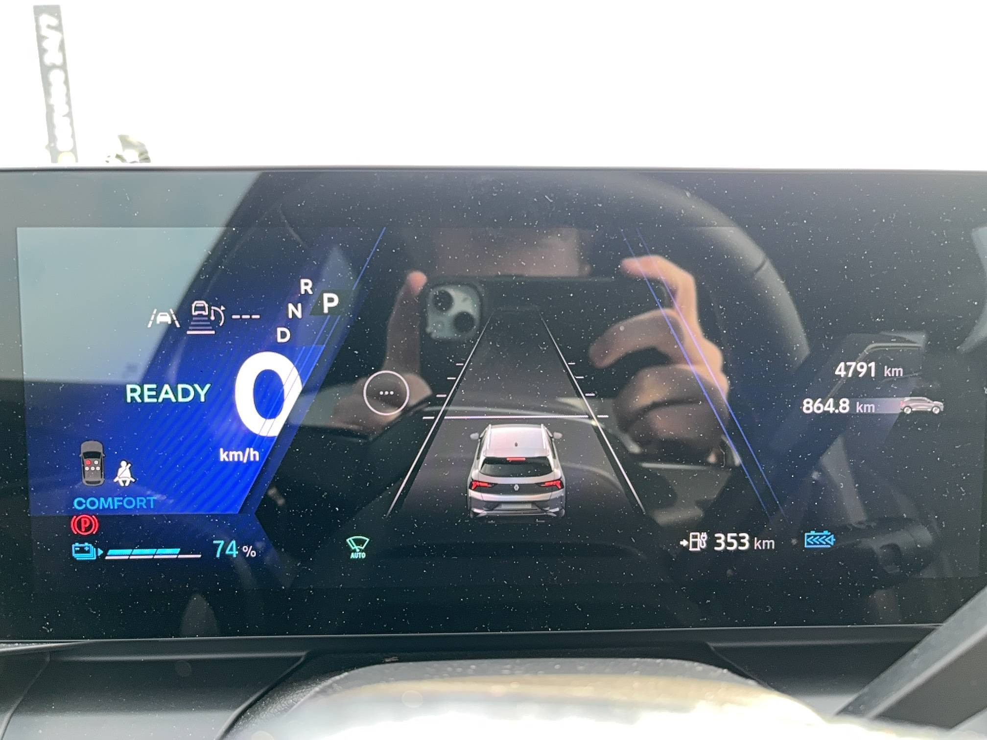 Vente en ligne Renault Scenic E-Tech  220 ch grande autonomie au prix de 45 900 €