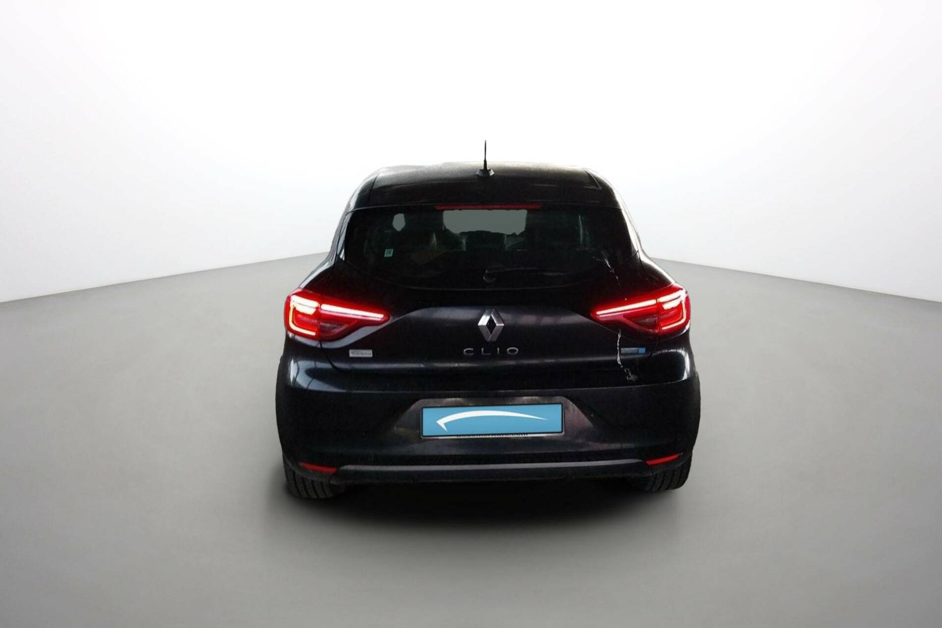 Vente en ligne Renault Clio 5 Clio E-Tech 140 au prix de 15 990 €