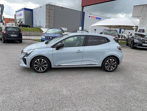 Vente en ligne Renault Clio 5 Clio TCe 90 au prix de 17 990 €