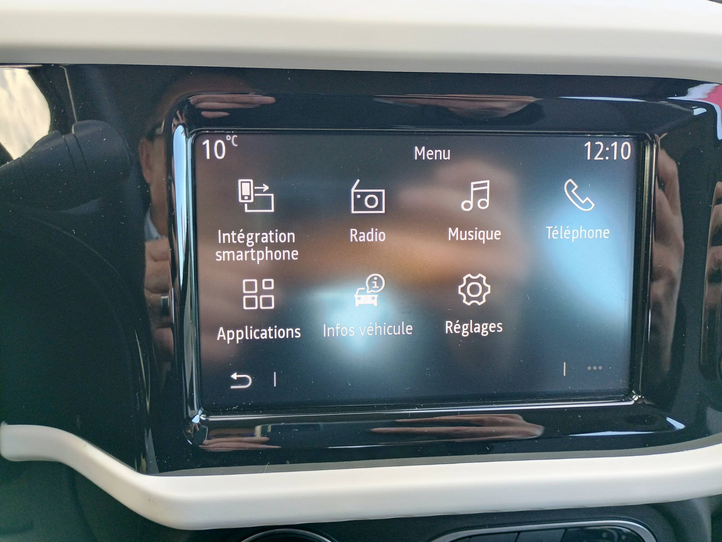 Vente en ligne Renault Twingo 3  SCe 65 au prix de 12 990 €