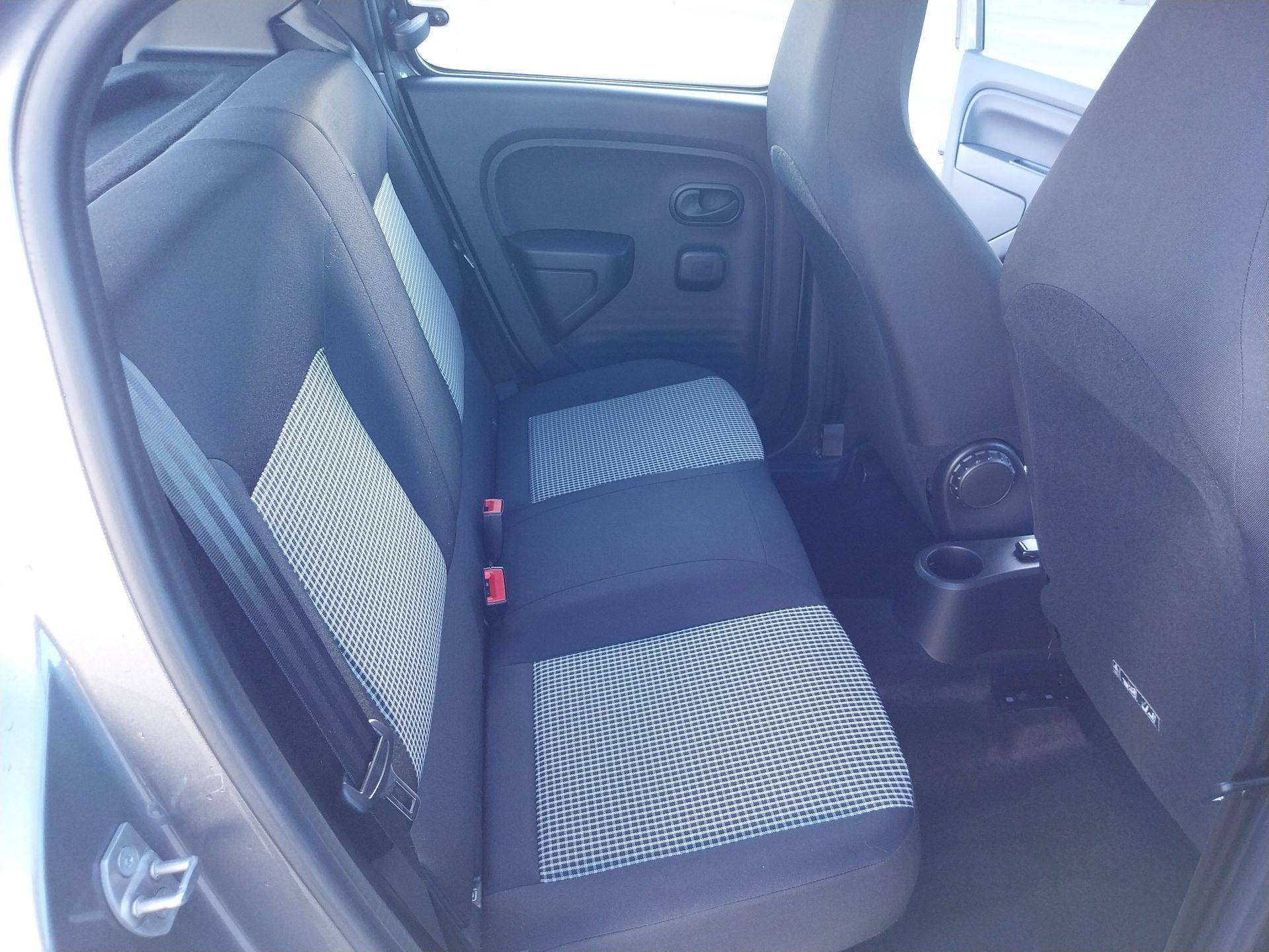 Vente en ligne Renault Twingo Electrique Twingo III E-Tech au prix de 12 990 €