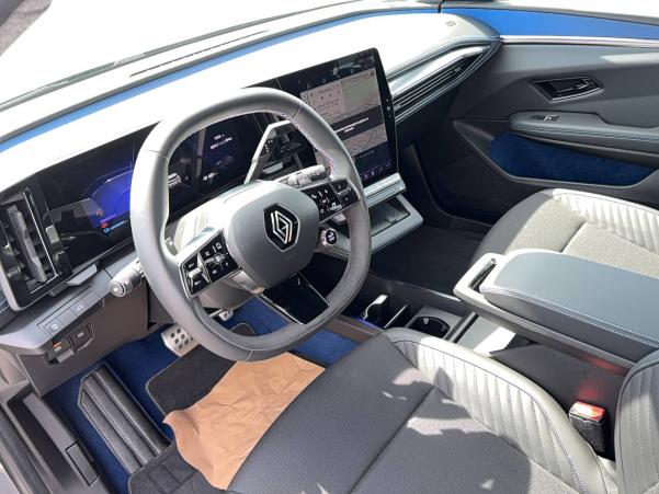 Vente en ligne Renault Scenic E-Tech  220 ch grande autonomie au prix de 45 900 €
