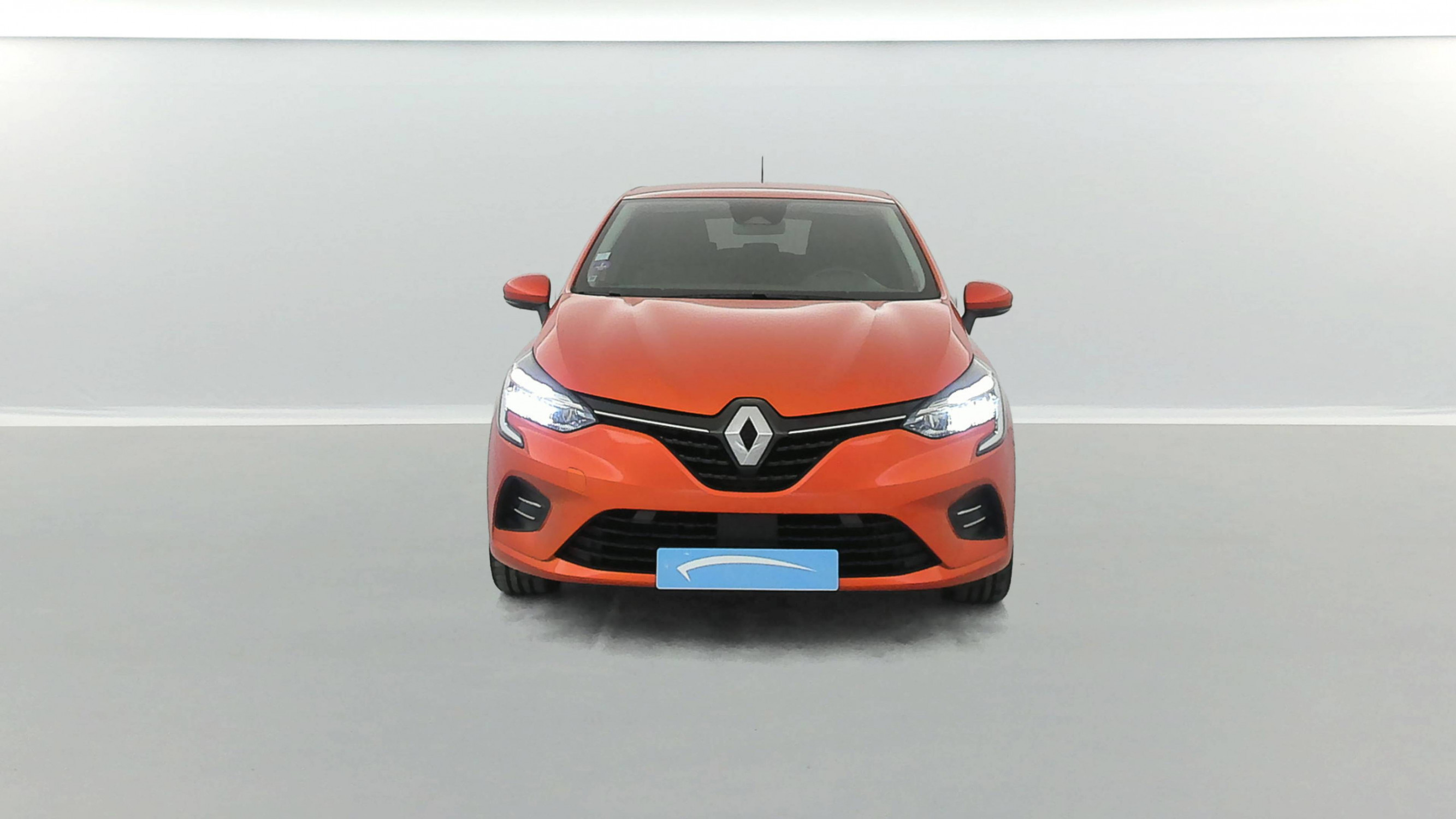 Vente en ligne Renault Clio 5 Clio E-Tech 140 au prix de 15 990 €