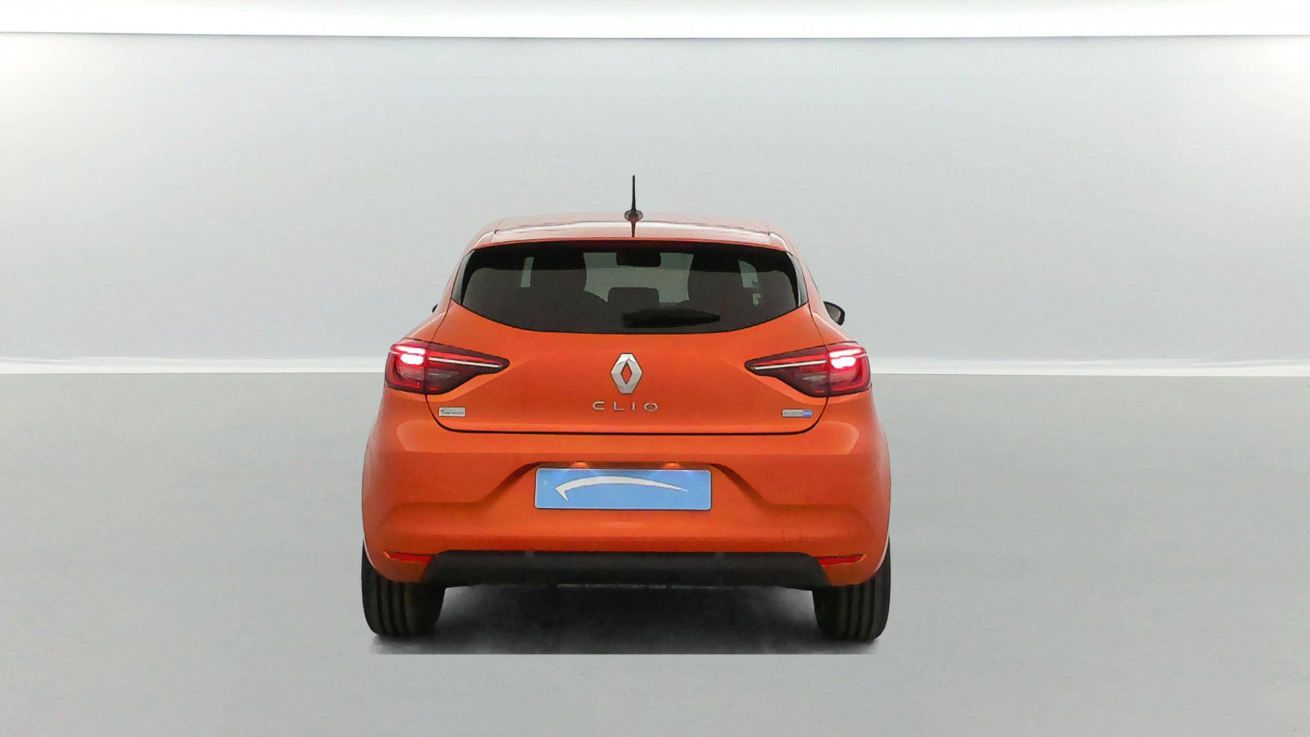 Vente en ligne Renault Clio 5 Clio E-Tech 140 au prix de 15 990 €